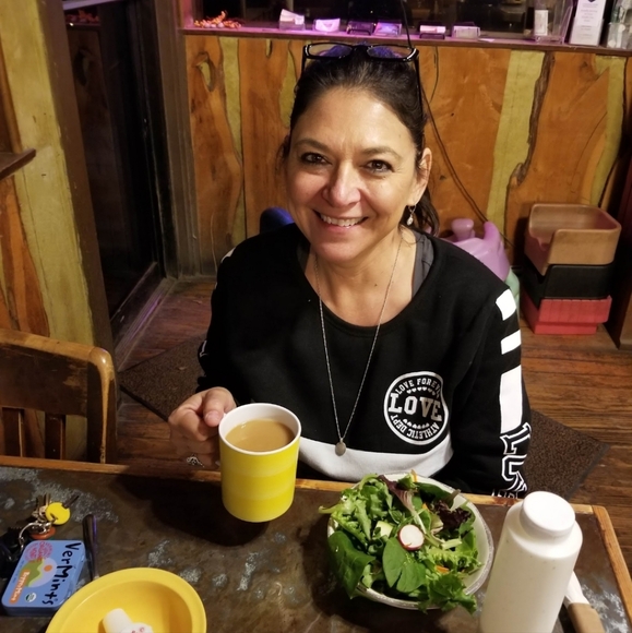 Meet your Posher, Ilsa - Picture 11 of 11